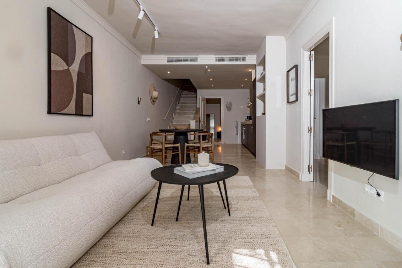 Appartement Fully Renovated Modern 2 Bedroom In Aloha Pueblo